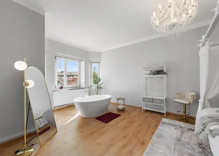 Liebelei Boutique - 2 Min Zum Bahnhof, Eigener Parkplatz *