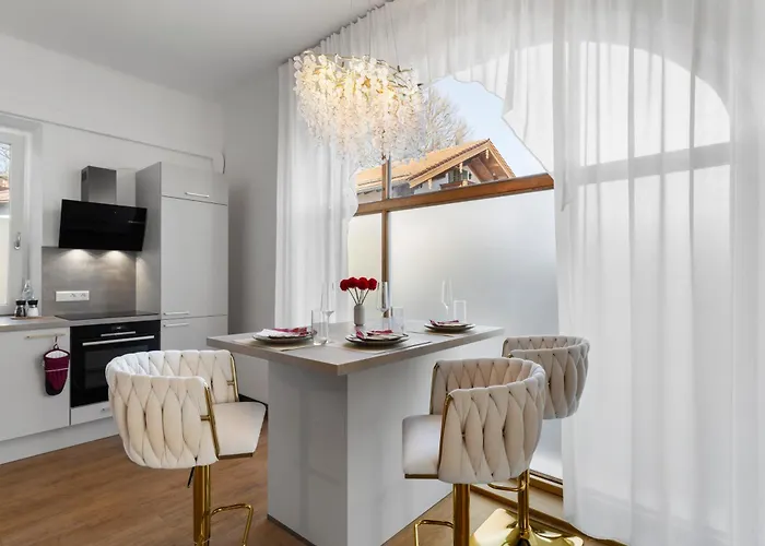 Liebelei Boutique - 2 Min Zum Bahnhof, Eigener Parkplatz * Miesbach