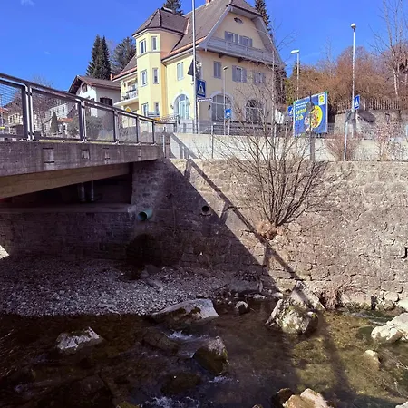 Boutique-apartment Liebelei Miesbach, Zentral, Terrasse, Parkplatz Miesbach