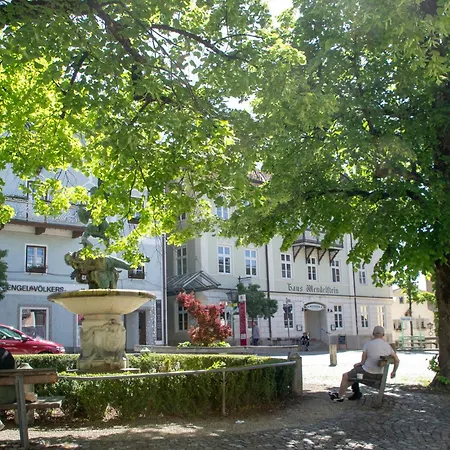 Boutique-apartment Liebelei Miesbach, Zentral, Terrasse, Parkplatz * Miesbach