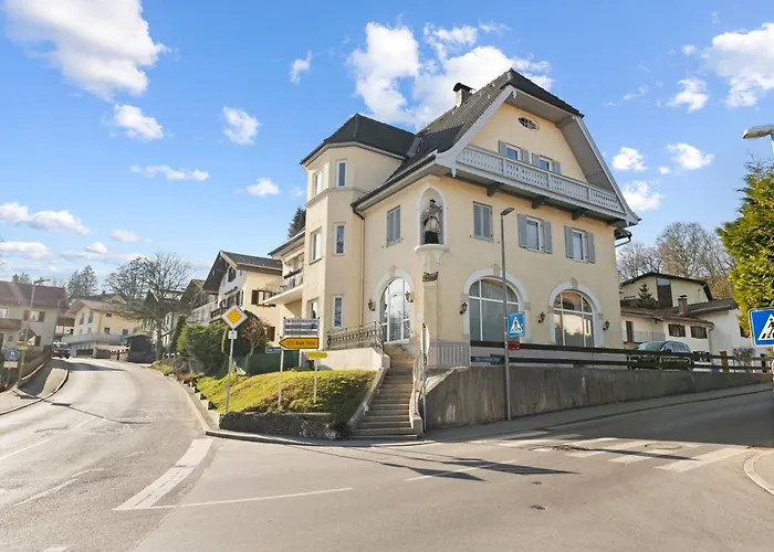 Liebelei Boutique - 2 Min Zum Bahnhof, Eigener Parkplatz Apartman Miesbach