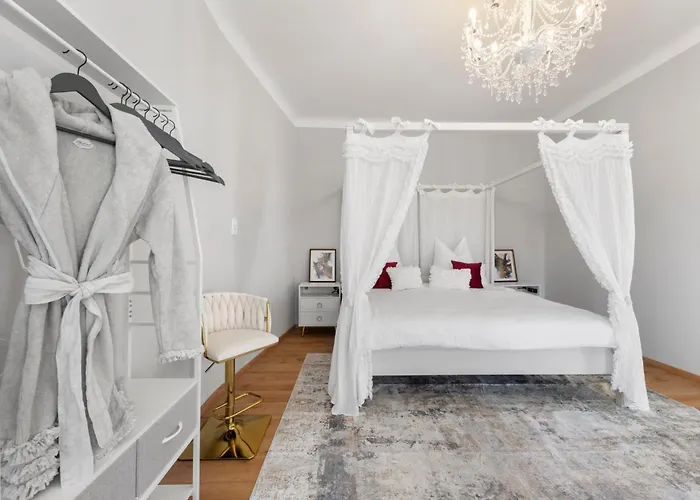 Liebelei Boutique - 2 Min Zum Bahnhof, Eigener Parkplatz Apartman Miesbach